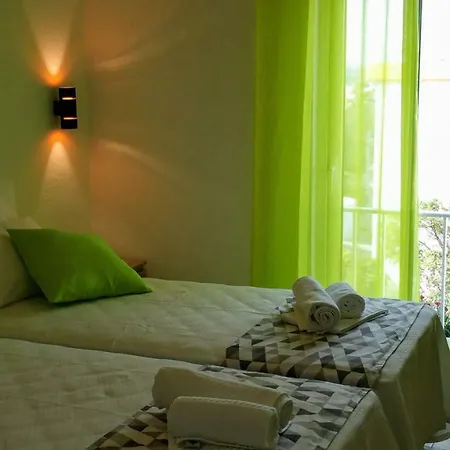 D.Ana Guesthouse-2