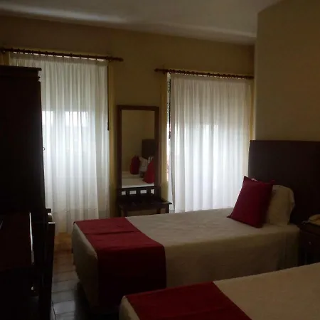 Hotel Larbelo-3