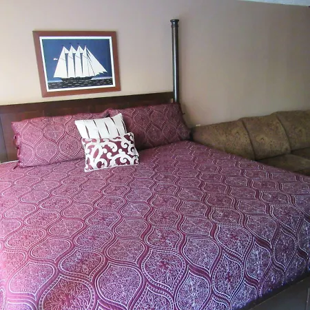 Captain Cook Inn-2