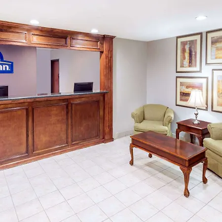 Days Inn By Wyndham Galliano La-3