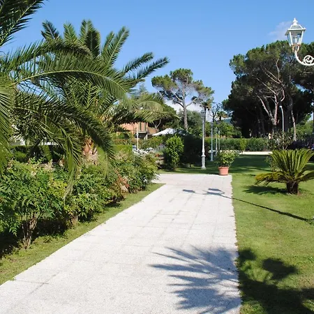 Hotel Holiday Sul Lago-3