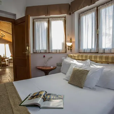 Ayre Hotel Alfonso II-3