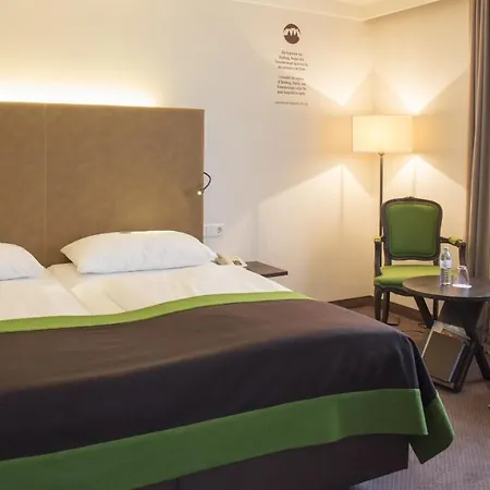 Hotel Der Salzburger Hof-3