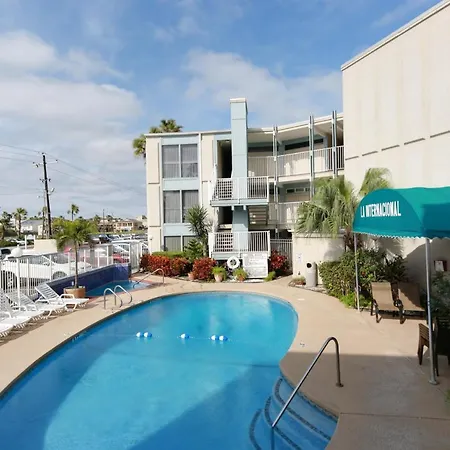 La Internacional Condominiums #210-2