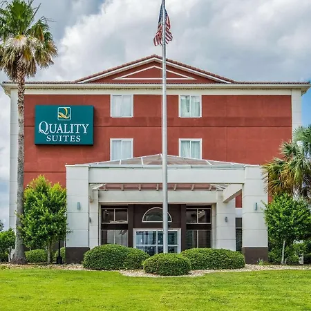 Quality Suites Lake Charles Downtown-2