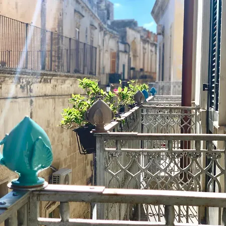 Dimora San Biagio Suites&Apartment-3