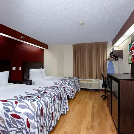 Chesapeake Inn And Suites Lexington Park Patuxent River Naval Air Station-2