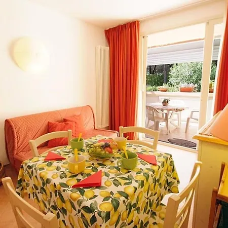 Residence Rex Lo Scoglietto-3