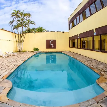 Pousada H Guaruja-2