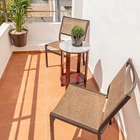 Santa Fe Studios And Suites-2