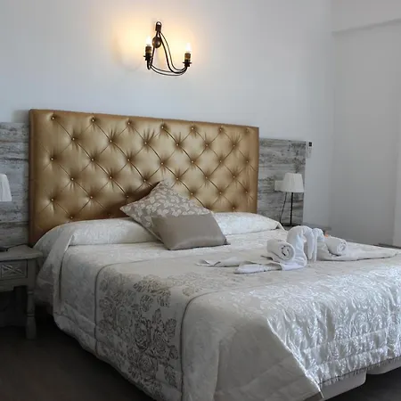 Boutique Hostal Mistral-2