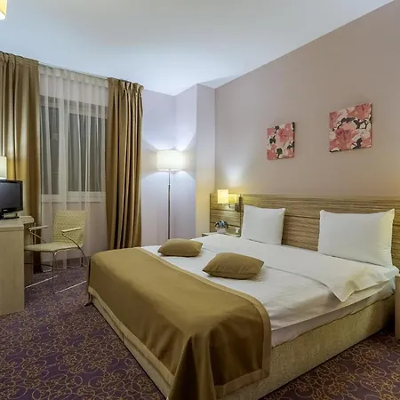 Rin Grand Hotel-2