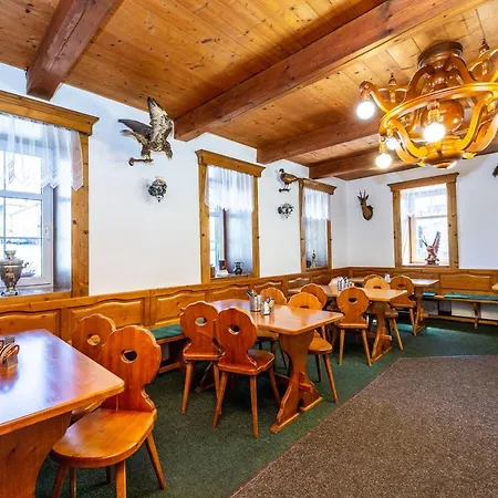 Hotel Svaty Hubert-2