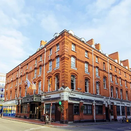 Central Hotel-2