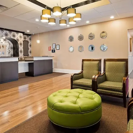 Best Western Plus San Pedro Hotel & Suites-3