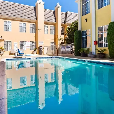 Best Western Plus San Pedro Hotel & Suites-2