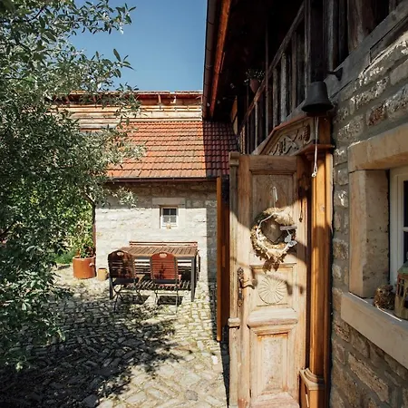 Magdalenengut Studios Und Suiten-2