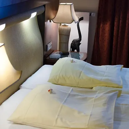 Royal Inn-3