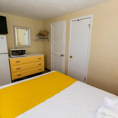 American Safari Motel Wildwood Crest Beach-3