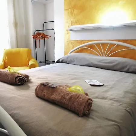Bed & Breakfast A Capua Adiacente Al Duomo - Il Vicolo-3