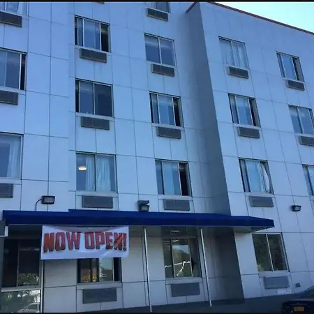 Days Inn By Wyndham Brooklyn Borough Park-3
