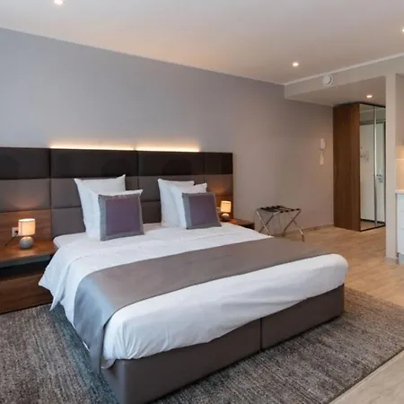 Flat Hotel Midi 33-3