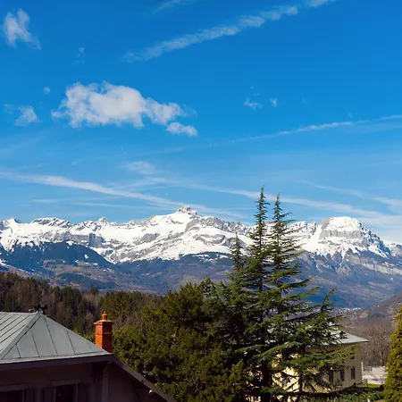 La Féline Blanche-2