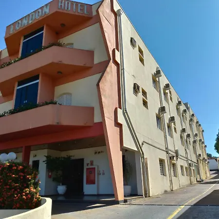 Hotel London-2