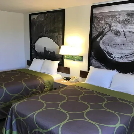 Arch Canyon Inn-3