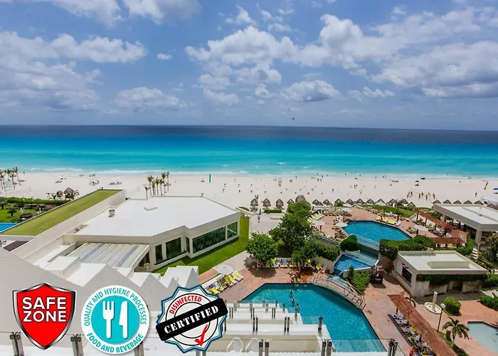 Condo In Ocean Front Resort Cancún