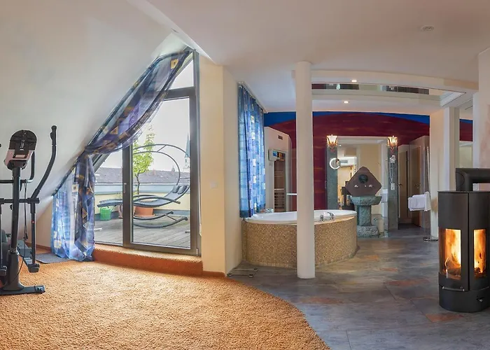 Bavaria Lifestyle Hotel Mit Klimaanlage, 18M Indoorpool