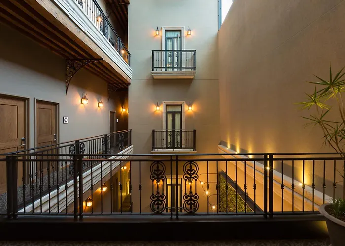 Historico Central Hotel