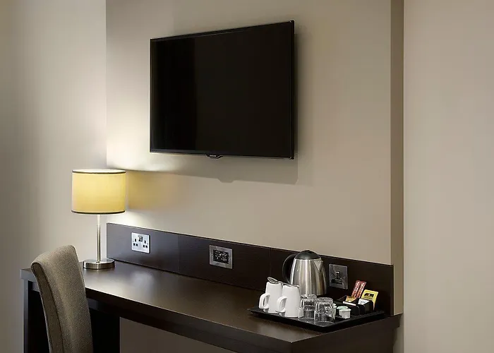 Premier Inn Horsham Town Centre