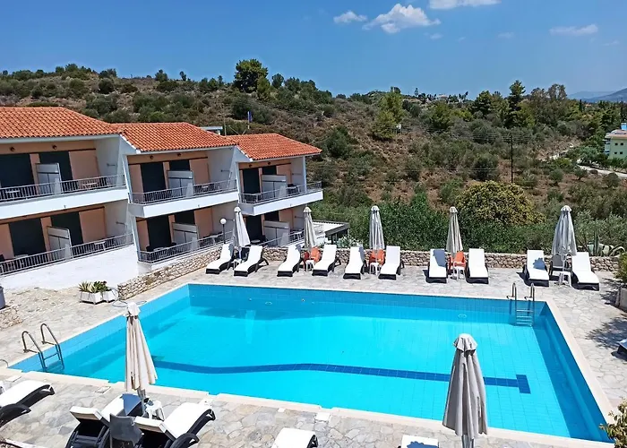 Phaistos Hotel