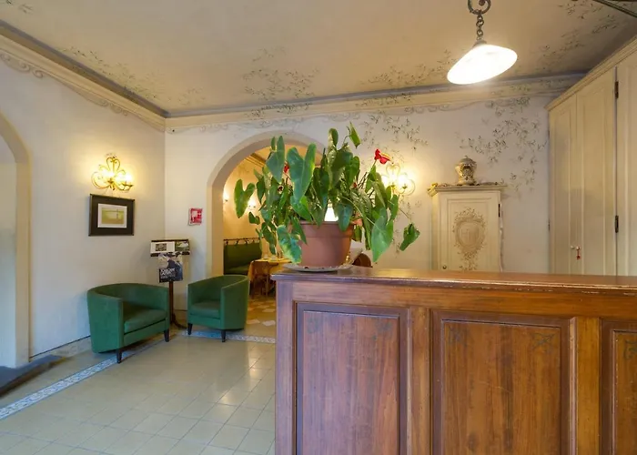 Hotel Moderno