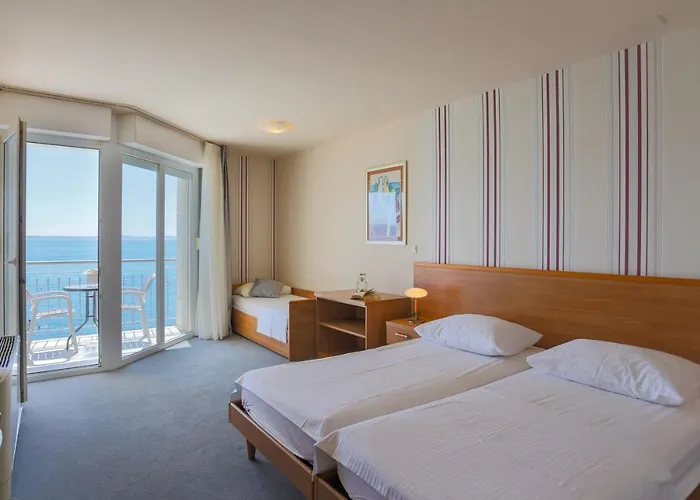 Hotel Neva