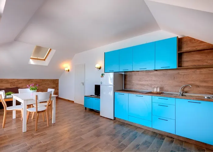 Panorama Blue Family Hotel And Free Parking