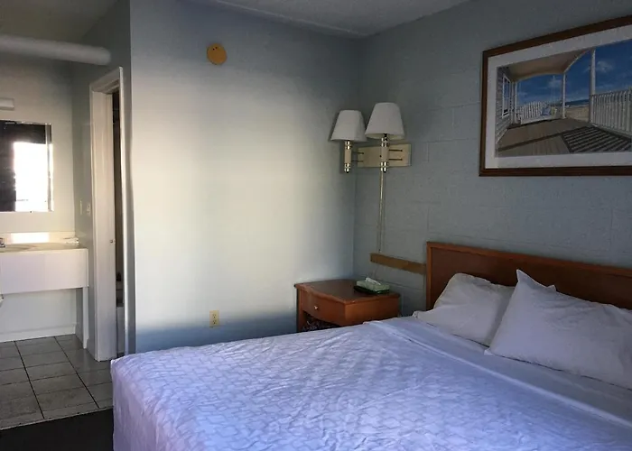 High Seas Motel Rehoboth Beach