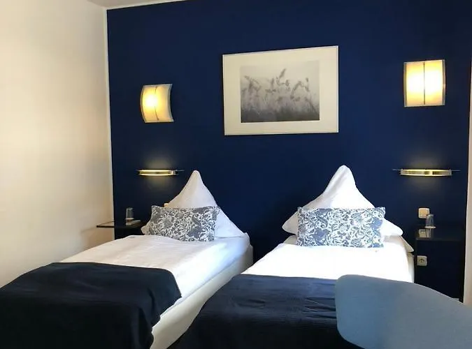 Bensons Hotel
