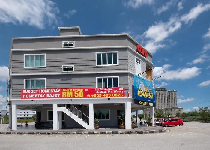Oyo 90054 Summer Inn