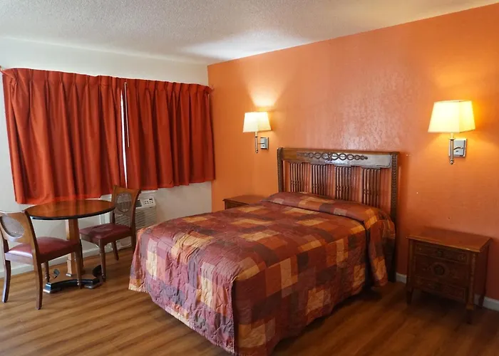 Valley Motel