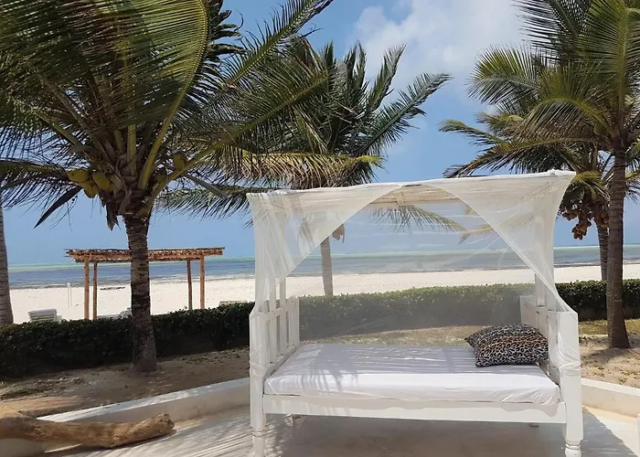Life Resort St. Thomas Royal Palm