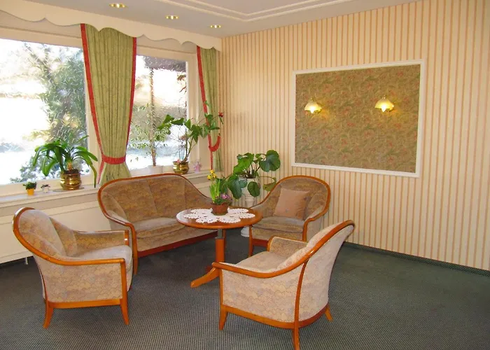Hotel Pension Marie-Luise, Hotel Garni,Therme Plus