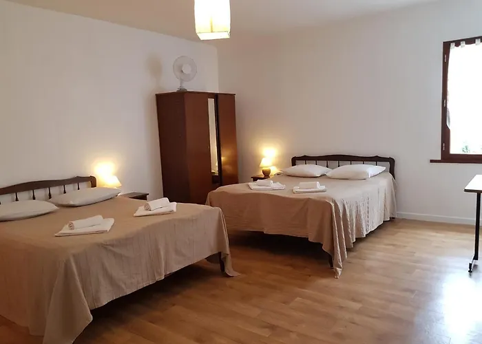 Acacias Hôtel Motel