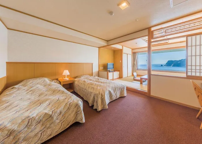 Mikazuki Sea-Park Hotel Awa Kamogawa