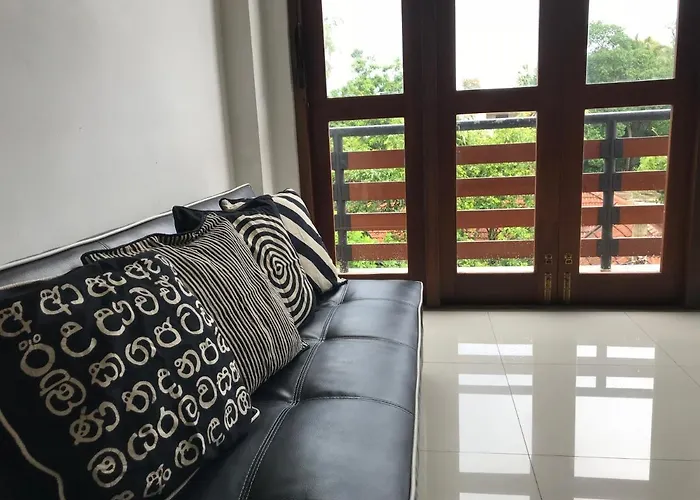 Iddamal Apartments