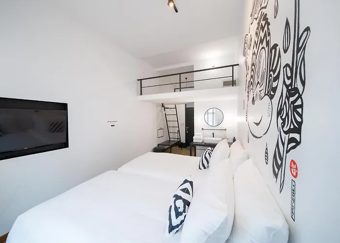 Blu Monkey Hub & Hotel Ranong