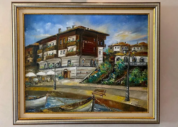 Family Hotel Saint Nikola Free Parking