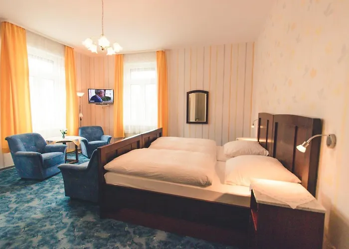 Rheinhotel Starkenburger Hof