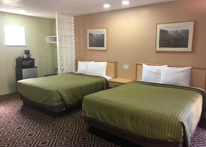 Budget Inn - Laytonville